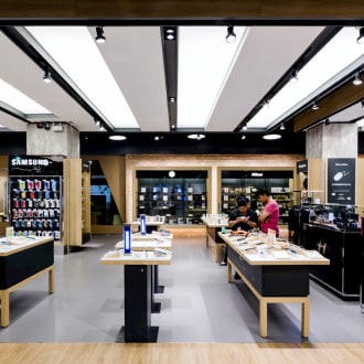 emeryville store s toon